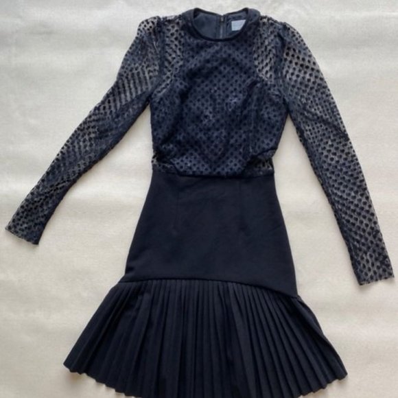 GABRIELLA DRESS - Picture 1 of 8